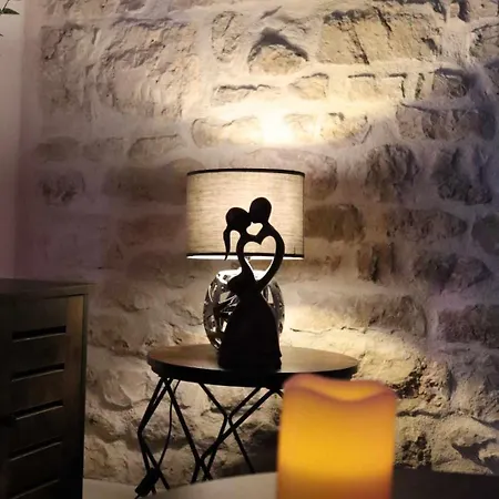 Jacuzzi Prive - Escape Game Et Chambre Secrete 77 펜션